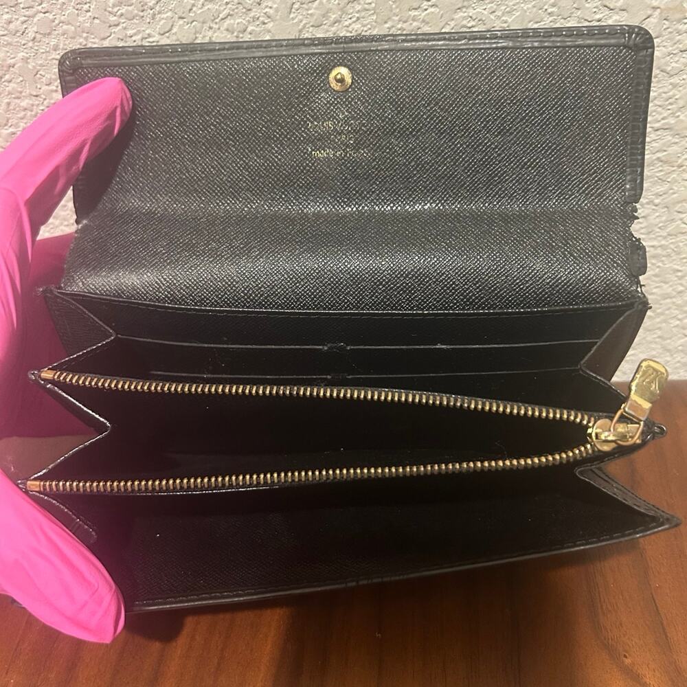 Louis Vuitton Epi Sarah Wallet Black with COA - Picture 9 of 12